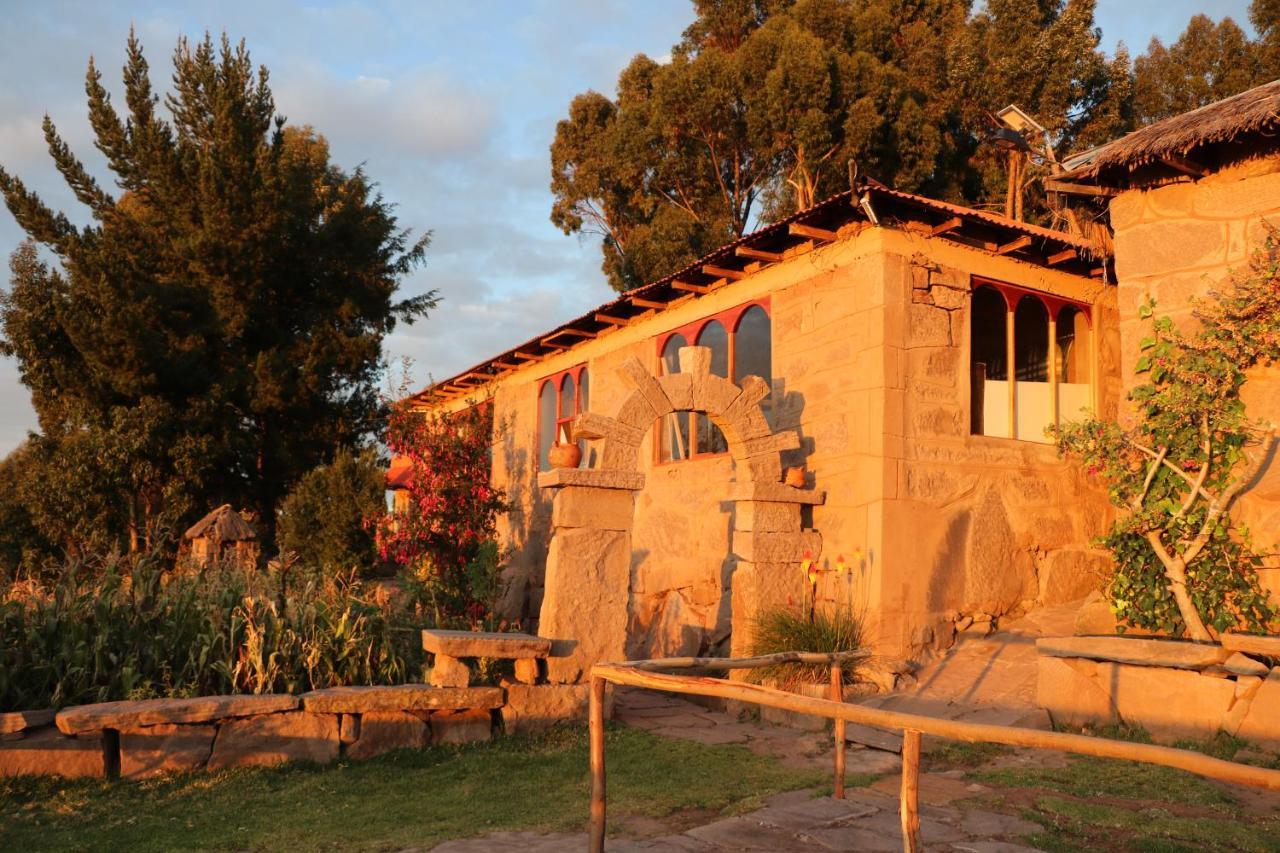 Taquile Lodge - Un Lugar De Ensueno Huillanopampa Екстер'єр фото